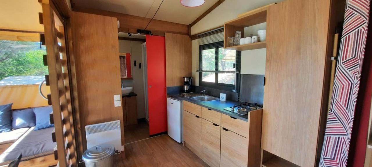 Vercheny Camping Onlycamp Les Tuilleres מראה חיצוני תמונה