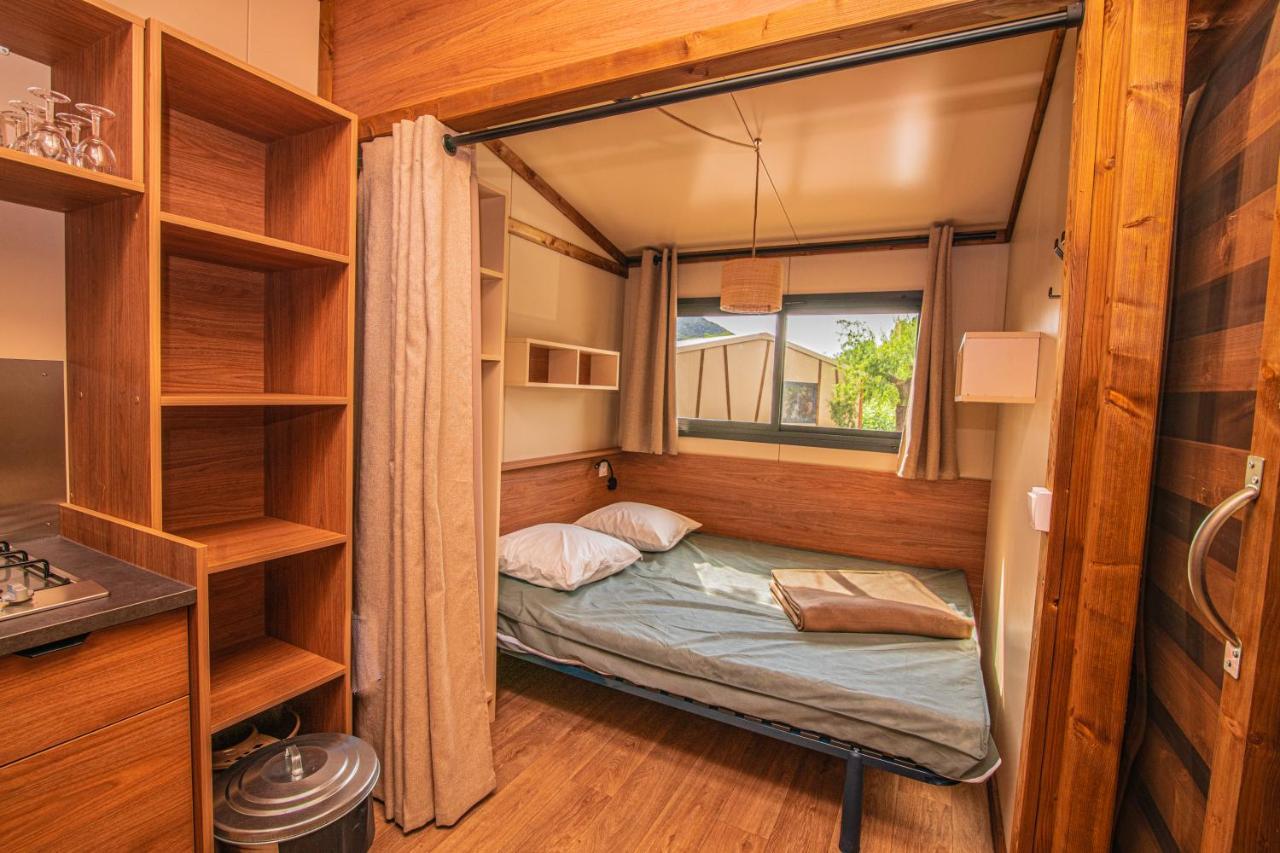 Vercheny Camping Onlycamp Les Tuilleres מראה חיצוני תמונה